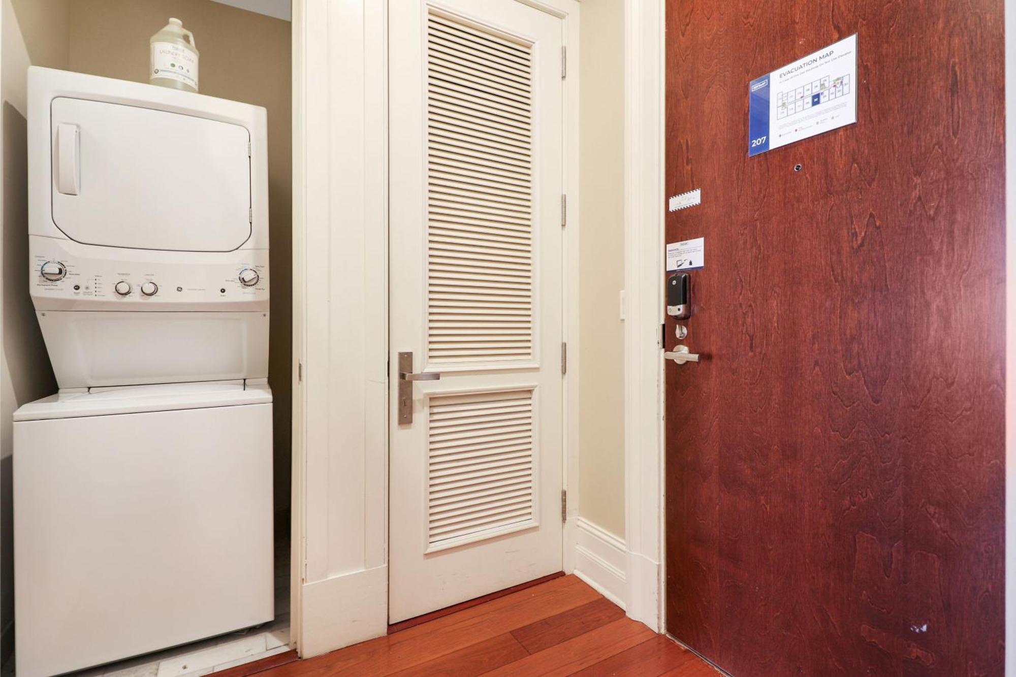 Aparthotel Roami At Factors Row New Orleans Esterno foto